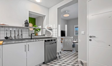 Herverkoop - Villa - Elche