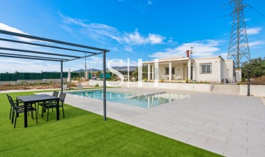 Herverkoop - Villa - Elche