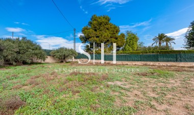 Herverkoop - Villa - Elche