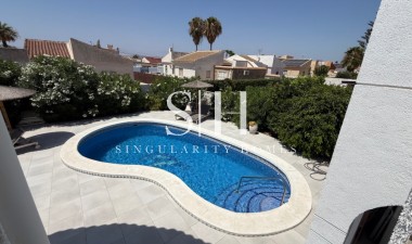 Återförsäljning - Villa - Torrevieja - Costa Blanca