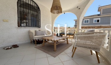 Återförsäljning - Villa - Torrevieja - Costa Blanca