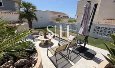 Återförsäljning - Villa - Torrevieja - Costa Blanca