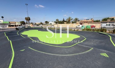 Återförsäljning - Villa - Torrevieja - Costa Blanca
