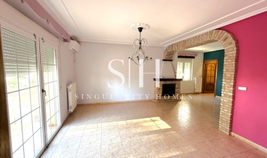 Resale - Villa - Pilar de la Horadada - Costa Blanca