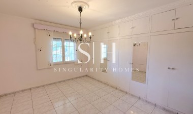 Resale - Villa - Pilar de la Horadada - Costa Blanca