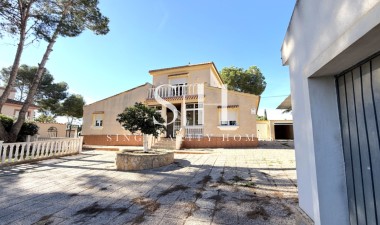 Resale - Villa - Pilar de la Horadada - Costa Blanca