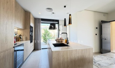 Перепродажа - Villa - Altaona Golf and Country Village - Altaona Golf - Country Village