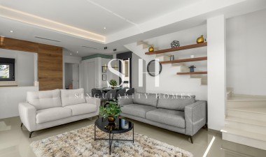 Återförsäljning - Villa - Ciudad Quesada