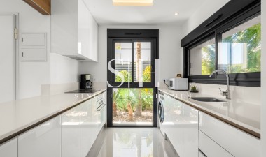 Återförsäljning - Villa - Ciudad Quesada