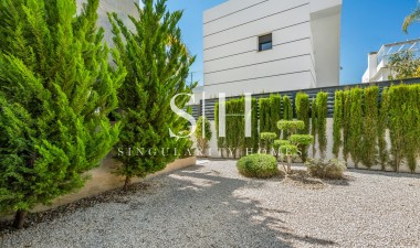 Återförsäljning - Villa - Ciudad Quesada