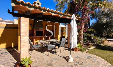 Resale - Villa - La Marina