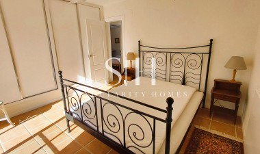 Resale - Villa - La Marina