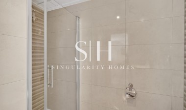 Resale - Apartment / flat - Torrevieja - Aguas Nuevas