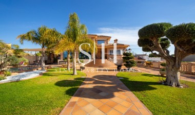 Wiederverkauf - Villa - San Vicente del Raspeig - Los Girasoles