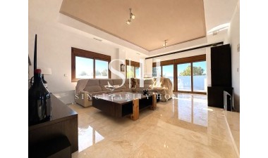 Перепродажа - Villa - Altaona Golf and Country Village - Altaona Golf - Country Village