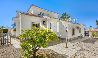 Wiederverkauf - Villa - Ciudad Quesada