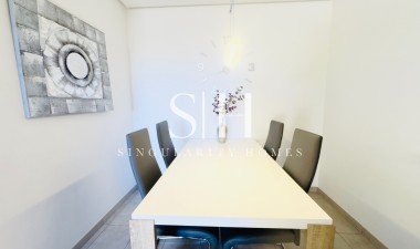 Återförsäljning - Lägenhet / lägenhet - Orihuela Costa - Los Dolses