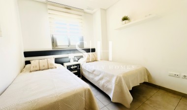 Återförsäljning - Lägenhet / lägenhet - Orihuela Costa - Los Dolses