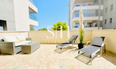 Återförsäljning - Lägenhet / lägenhet - Orihuela Costa - Los Dolses