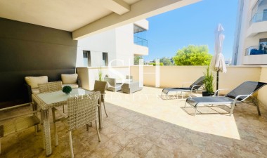 Återförsäljning - Lägenhet / lägenhet - Orihuela Costa - Los Dolses