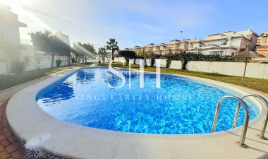 Odsprzedaż - Villa - Orihuela Costa - pau26