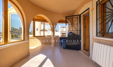 Odsprzedaż - Villa - Benijofar - Costa Blanca