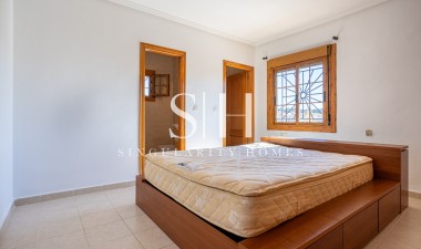 Odsprzedaż - Villa - Benijofar - Costa Blanca