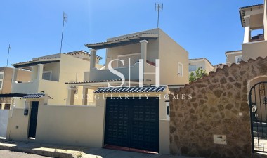 Resale - House - San Miguel de Salinas - Blue Lagoon - El Galan