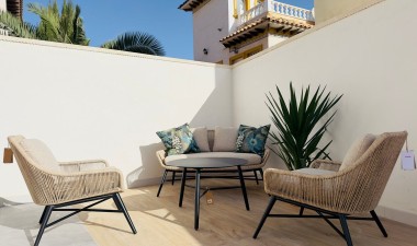 Resale - Villa - Orihuela Costa - Playa Flamenca Norte