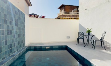 Återförsäljning - Villa - Orihuela Costa - Playa Flamenca Norte