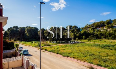 Odsprzedaż - Dom - Campoamor - Costa Blanca