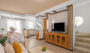 Herverkoop - Villa - Orihuela Costa - Villamartín