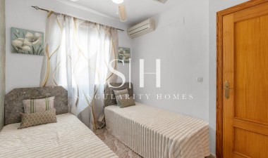 Herverkoop - Villa - Orihuela Costa - Villamartín