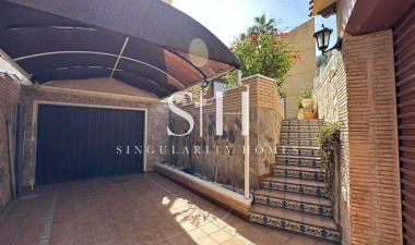 Wiederverkauf - Villa - Torrevieja - Los Balcones - Los Altos del Edén
