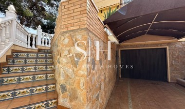 Wiederverkauf - Villa - Torrevieja - Los Balcones - Los Altos del Edén