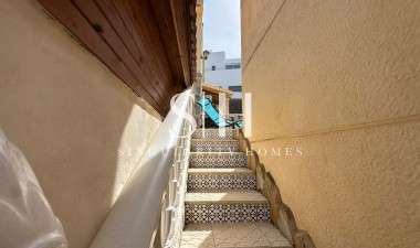 Wiederverkauf - Villa - Torrevieja - Los Balcones - Los Altos del Edén