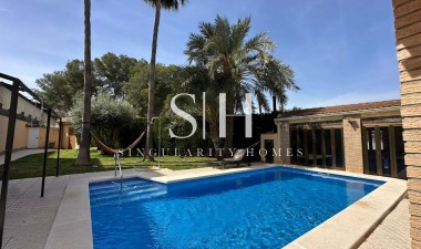 Wiederverkauf - Villa - Torrevieja - Los Balcones - Los Altos del Edén