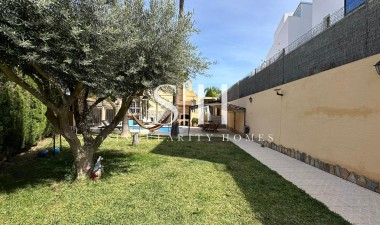 Wiederverkauf - Villa - Torrevieja - Los Balcones - Los Altos del Edén