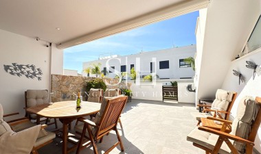 Wiederverkauf - Bungalow - Torre de la Horadada - Porto Marina