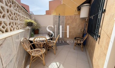Odsprzedaż - Dom - Torrevieja - Los Frutales