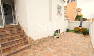 Återförsäljning - Villa - San Miguel de Salinas - Inland