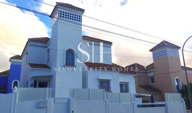 Återförsäljning - Villa - San Miguel de Salinas - Inland