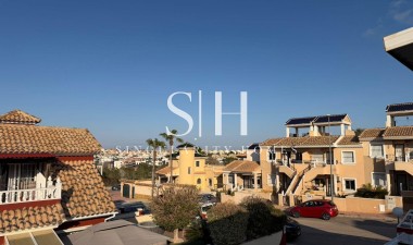 Återförsäljning - Villa - Orihuela Costa - Villamartín