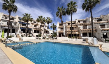 Odsprzedaż - Dom - Orihuela Costa - Cabo Roig