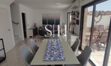 Återförsäljning - Villa - Orihuela Costa - Costa Blanca