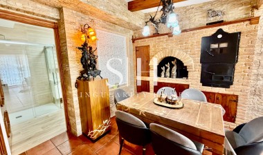 Återförsäljning - Villa - Orihuela Costa - La Zenia
