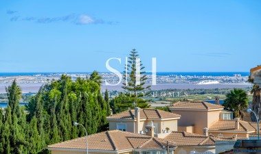 Återförsäljning - Villa - Ciudad De Las Comunicaciones - Costa Blanca
