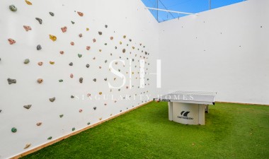 Återförsäljning - Villa - Ciudad De Las Comunicaciones - Costa Blanca