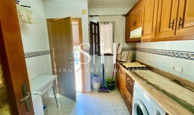 Återförsäljning - Bungalow - Torrevieja - Torreblanca