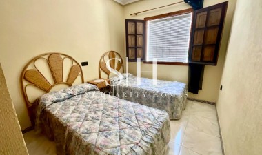 Återförsäljning - Bungalow - Torrevieja - Torreblanca